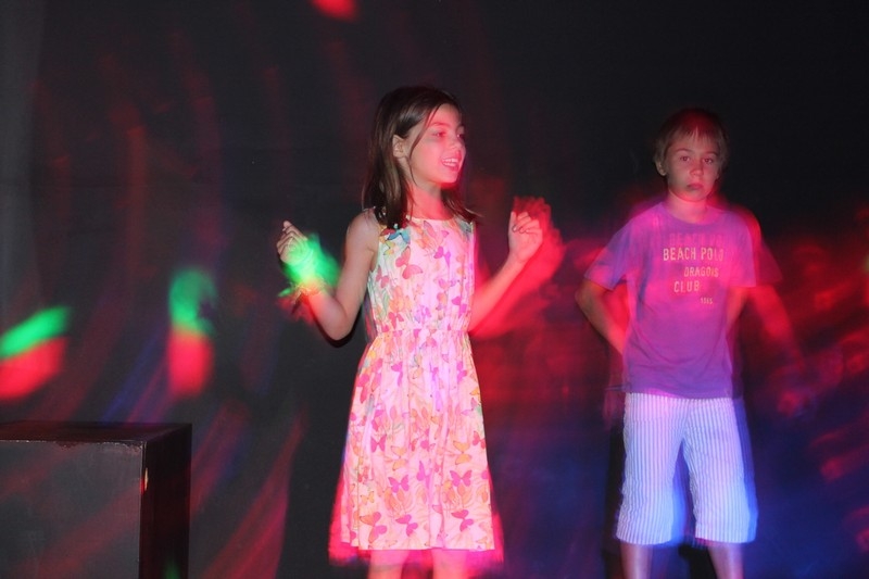 Village Camps International Summer Camp Leysin, Switzerland 2026-08-15 https://www.villagecamps.com/journals_admin/images/696-17-disco (63).jpg